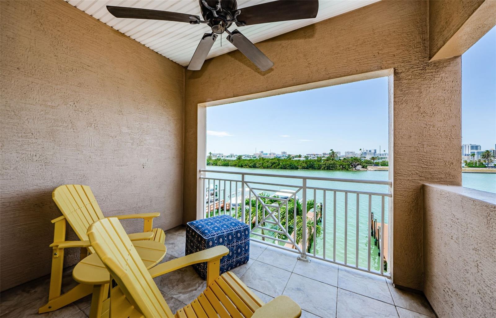 POOLS AT WINDWARD PASSAGE THE - Residential