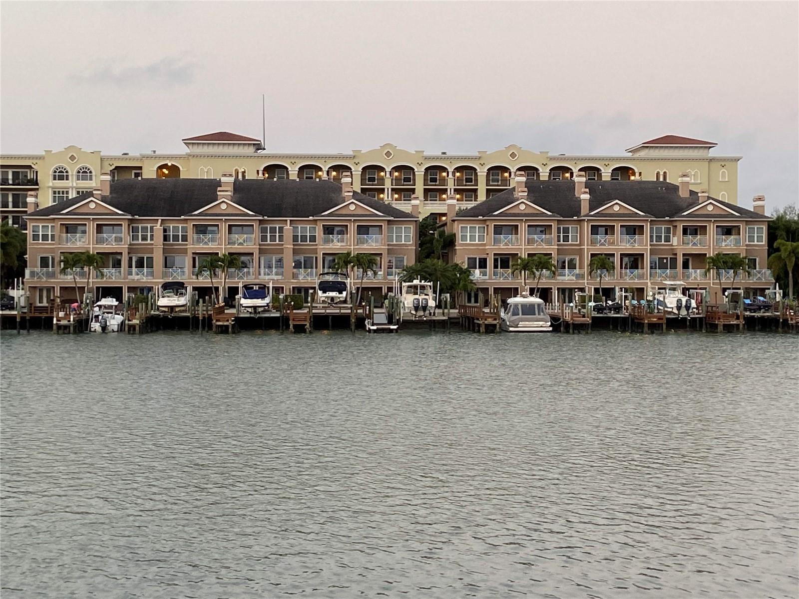 POOLS AT WINDWARD PASSAGE THE - Residential