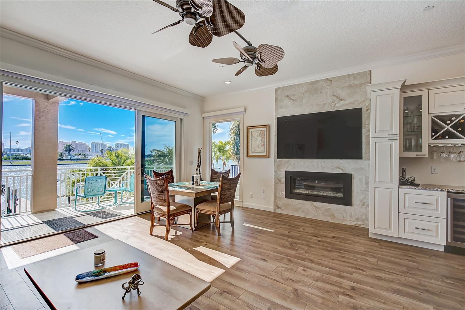 POOLS AT WINDWARD PASSAGE THE - Residential