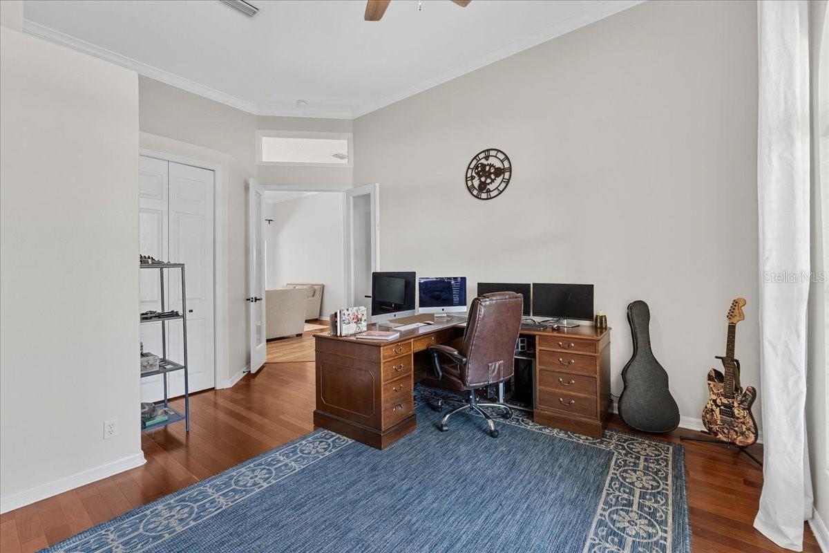 FISH HAWK TRAILS UNIT 3 - Residential