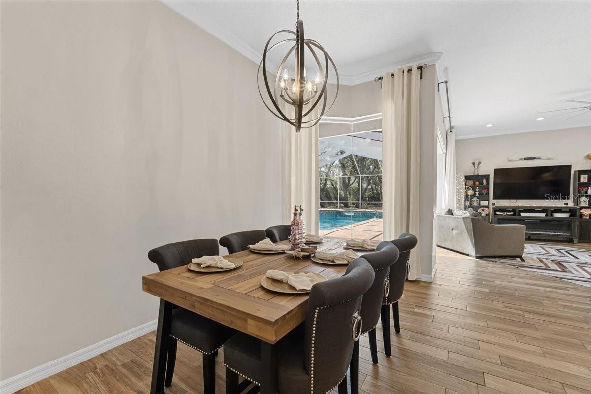 FISH HAWK TRAILS UNIT 3 - Residential
