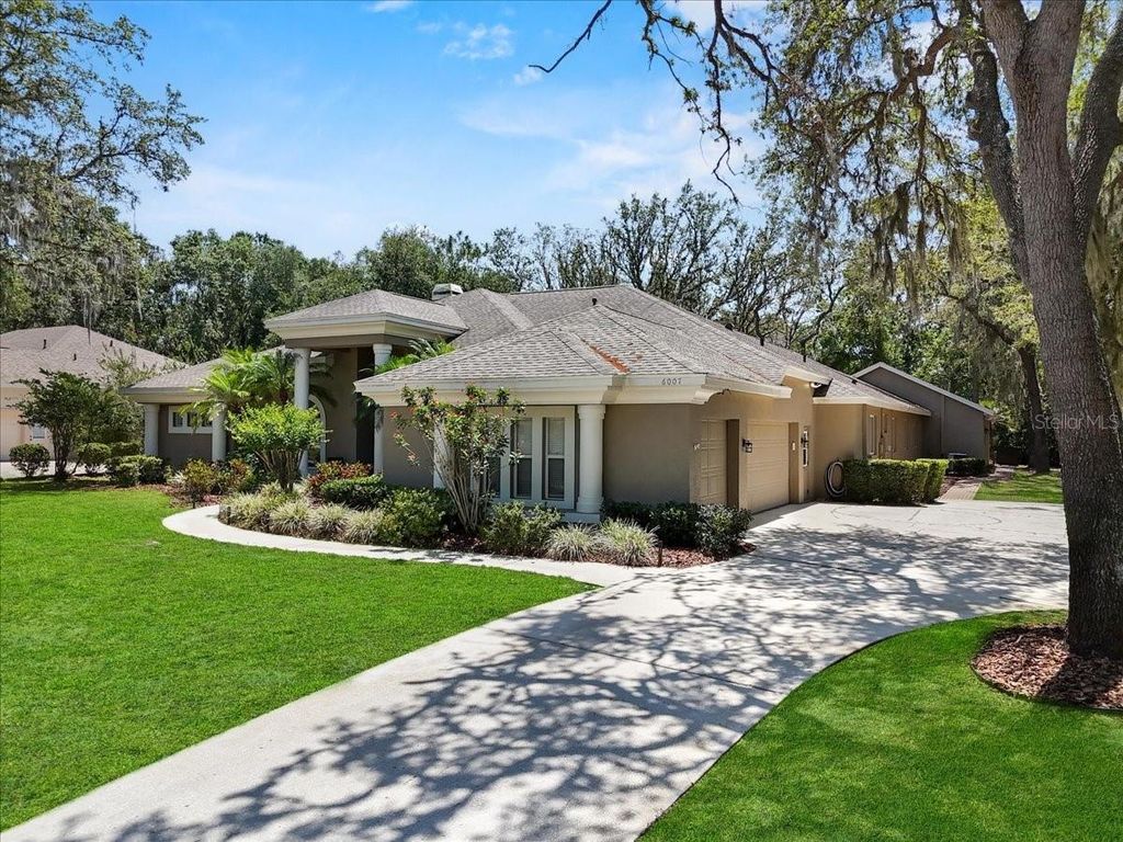 Photo of 6007 Hammock Hill Avenue, Lithia, FL 33547 (MLS # L4952495)