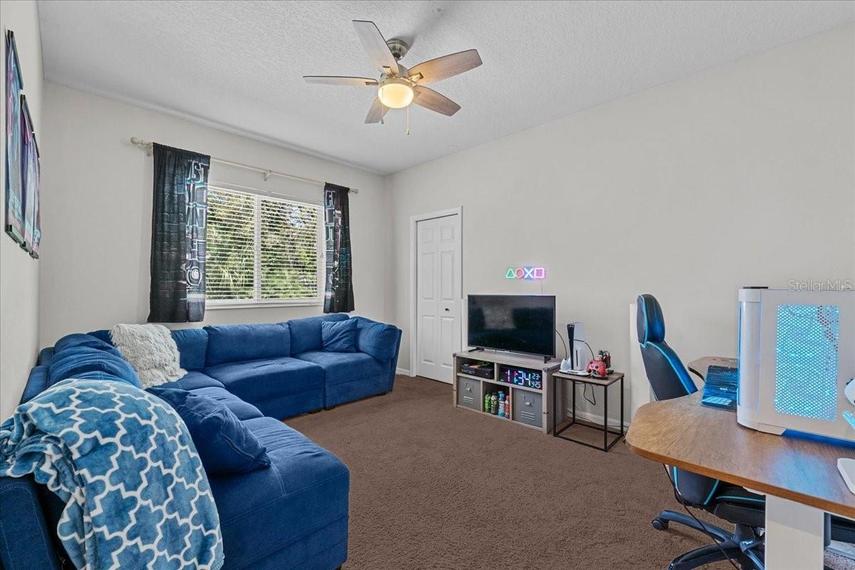 FISH HAWK TRAILS UNIT 3 - Residential