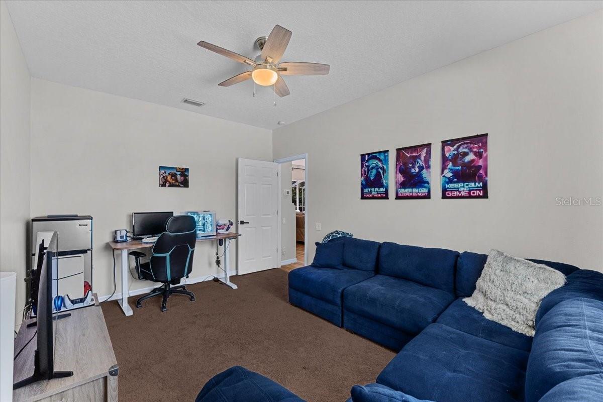 FISH HAWK TRAILS UNIT 3 - Residential