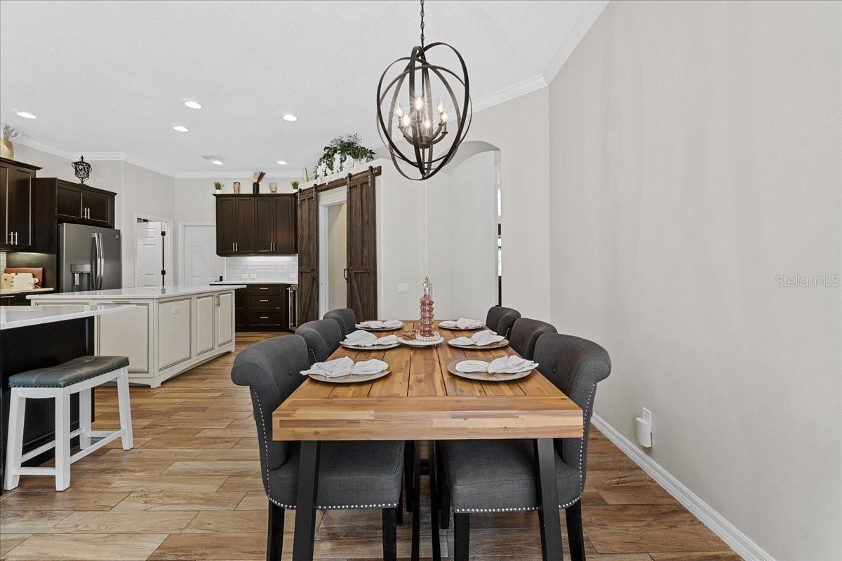 FISH HAWK TRAILS UNIT 3 - Residential