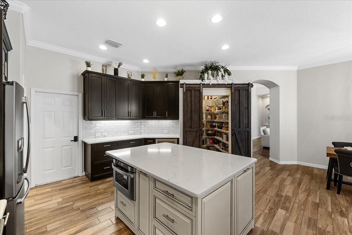 FISH HAWK TRAILS UNIT 3 - Residential