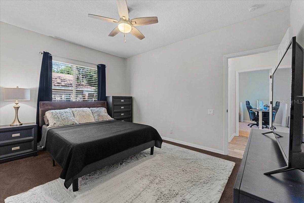 FISH HAWK TRAILS UNIT 3 - Residential