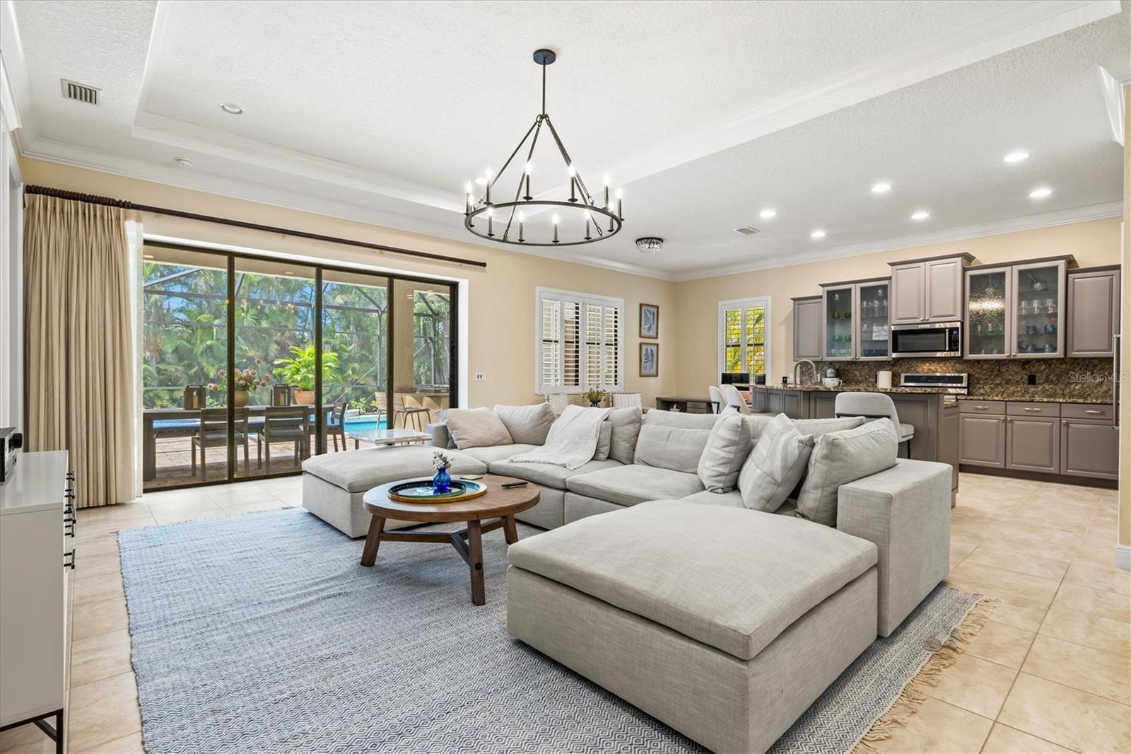 LAKEWOOD RANCH COUNTRY CLUB VILLAGE - Residential