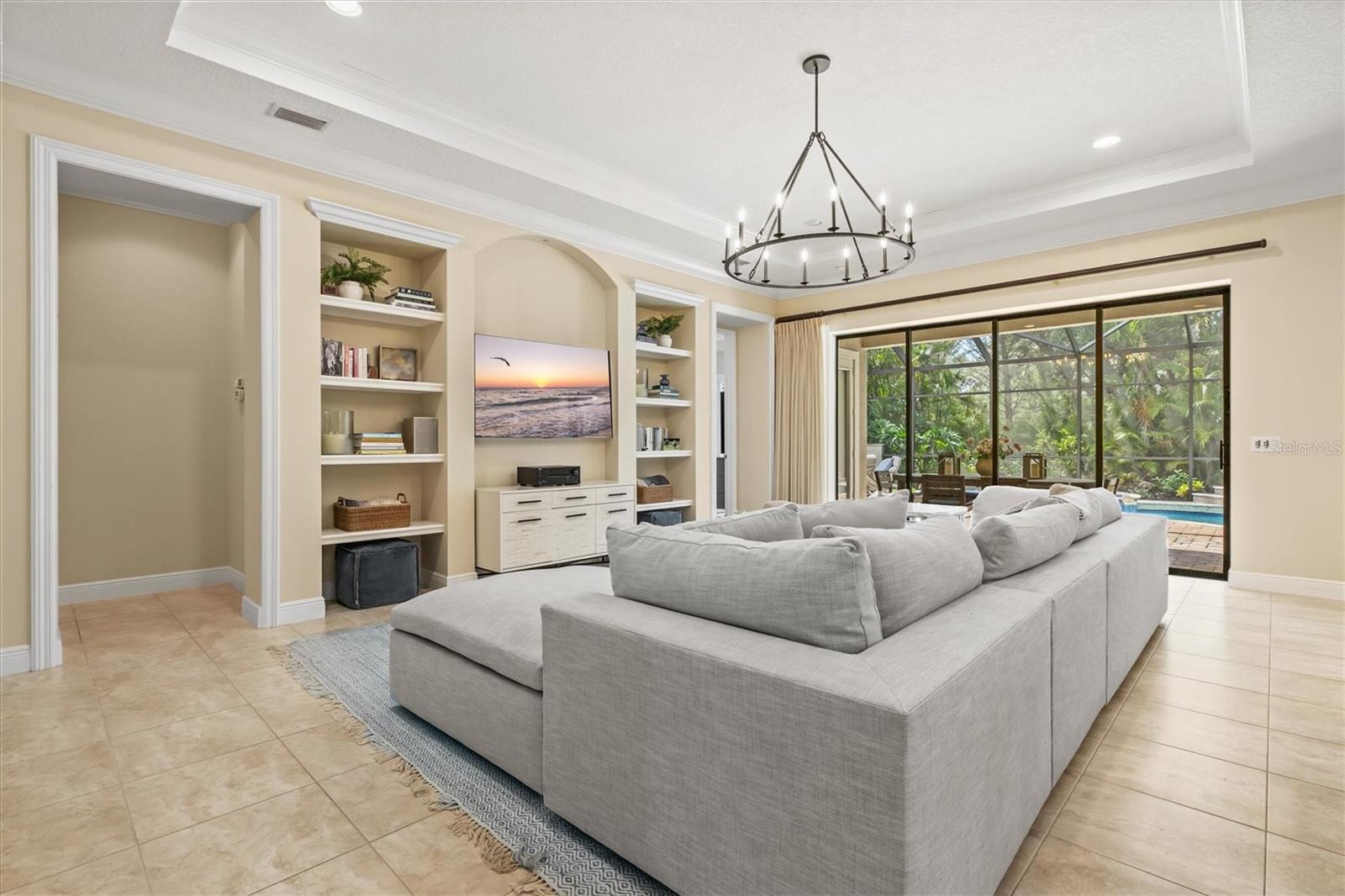 LAKEWOOD RANCH COUNTRY CLUB VILLAGE - Residential