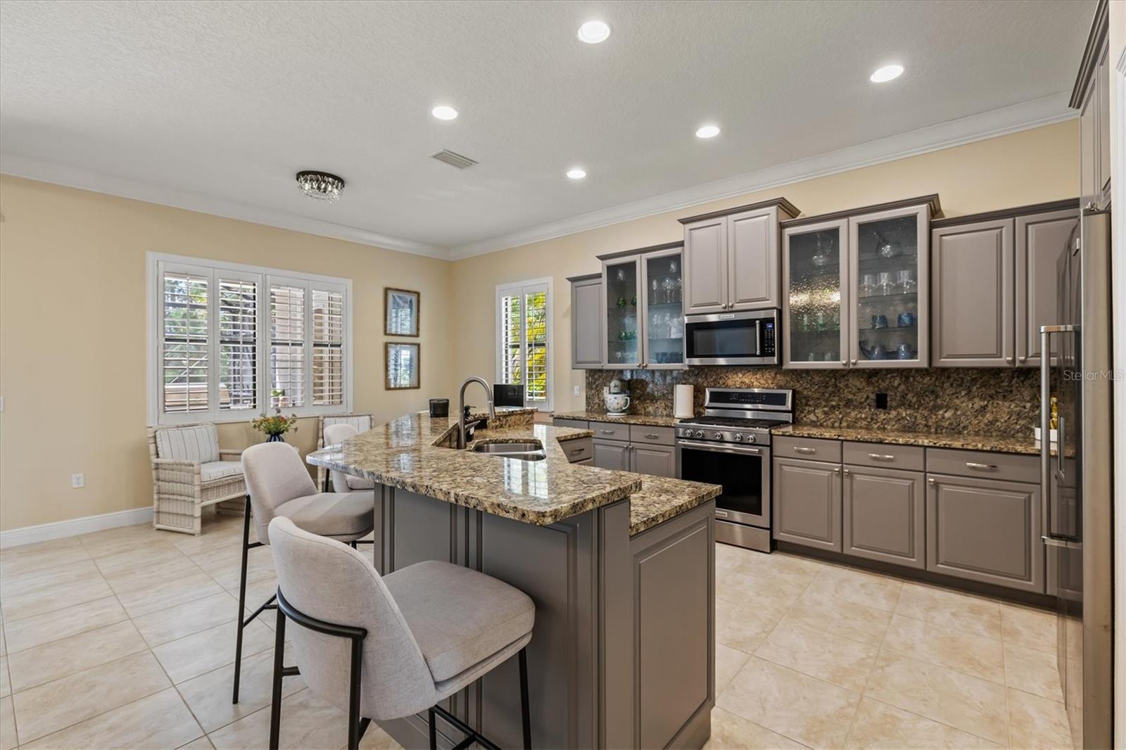 LAKEWOOD RANCH COUNTRY CLUB VILLAGE - Residential