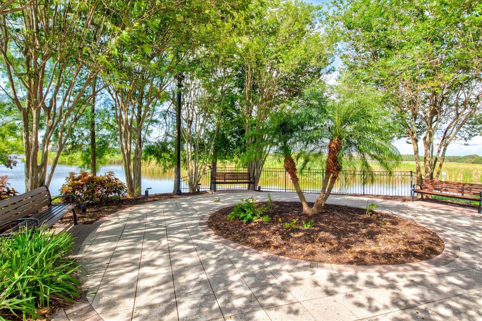 LAKEWOOD RANCH COUNTRY CLUB VILLAGE - Residential
