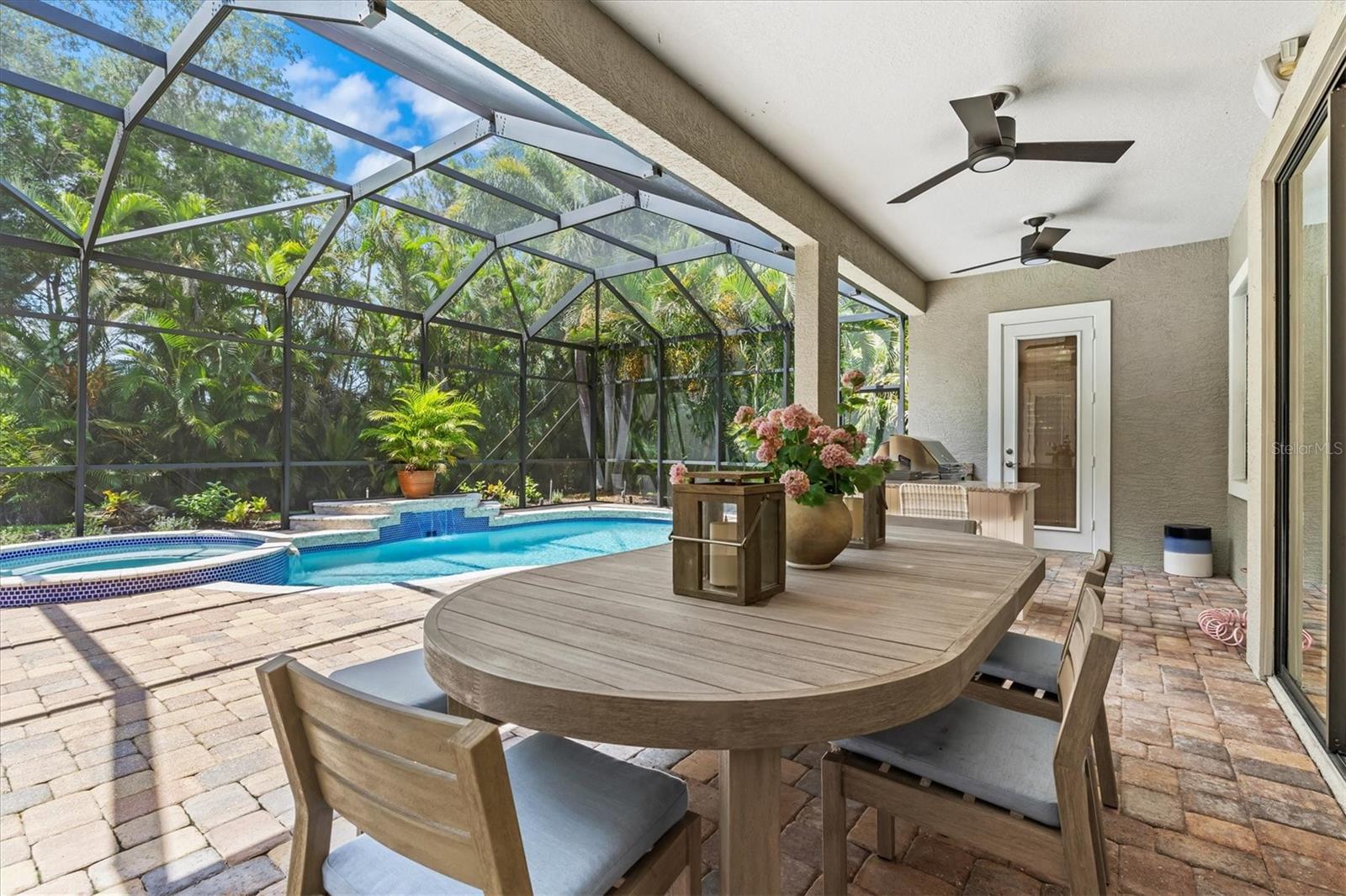 LAKEWOOD RANCH COUNTRY CLUB VILLAGE - Residential