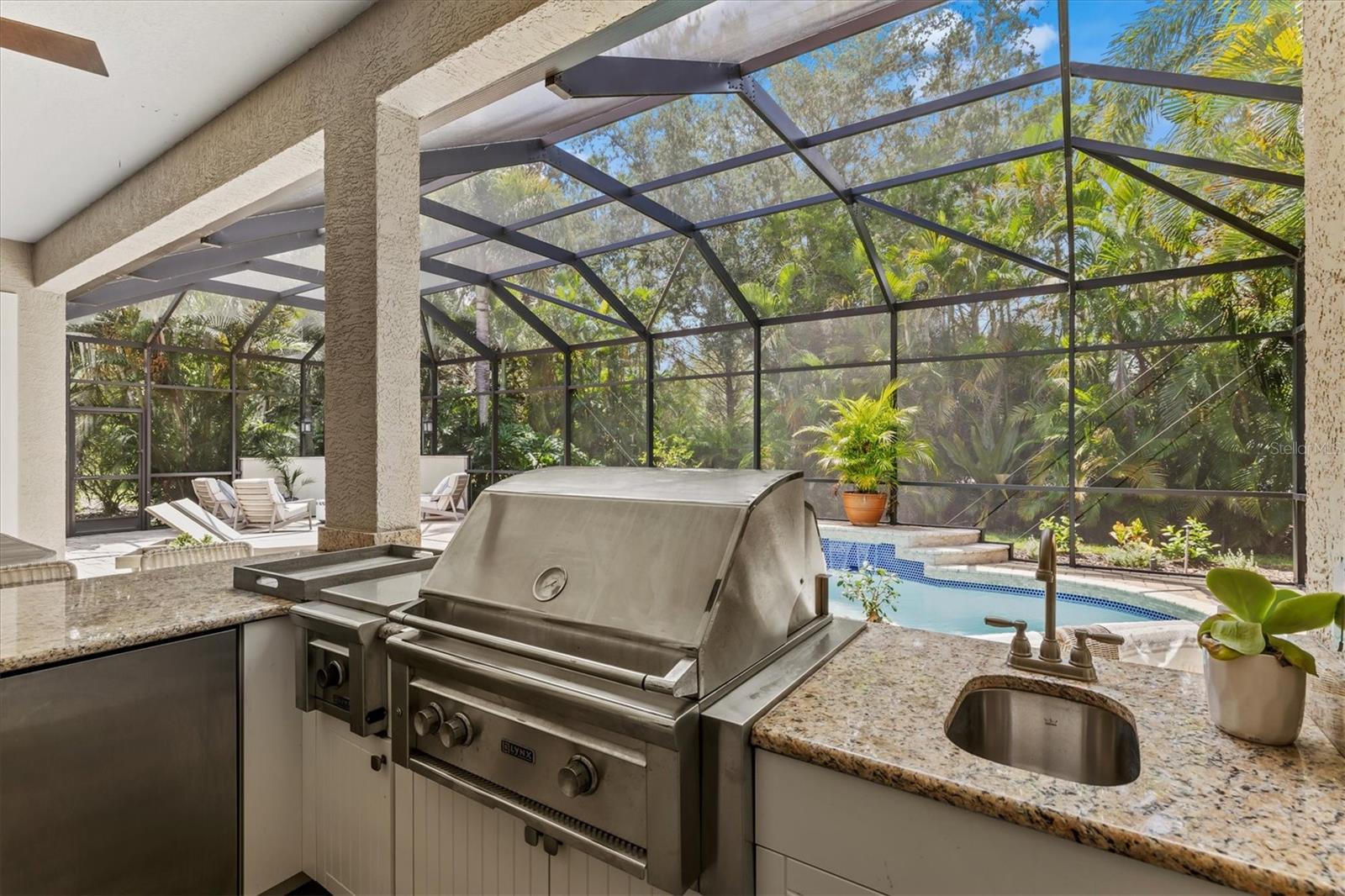 LAKEWOOD RANCH COUNTRY CLUB VILLAGE - Residential