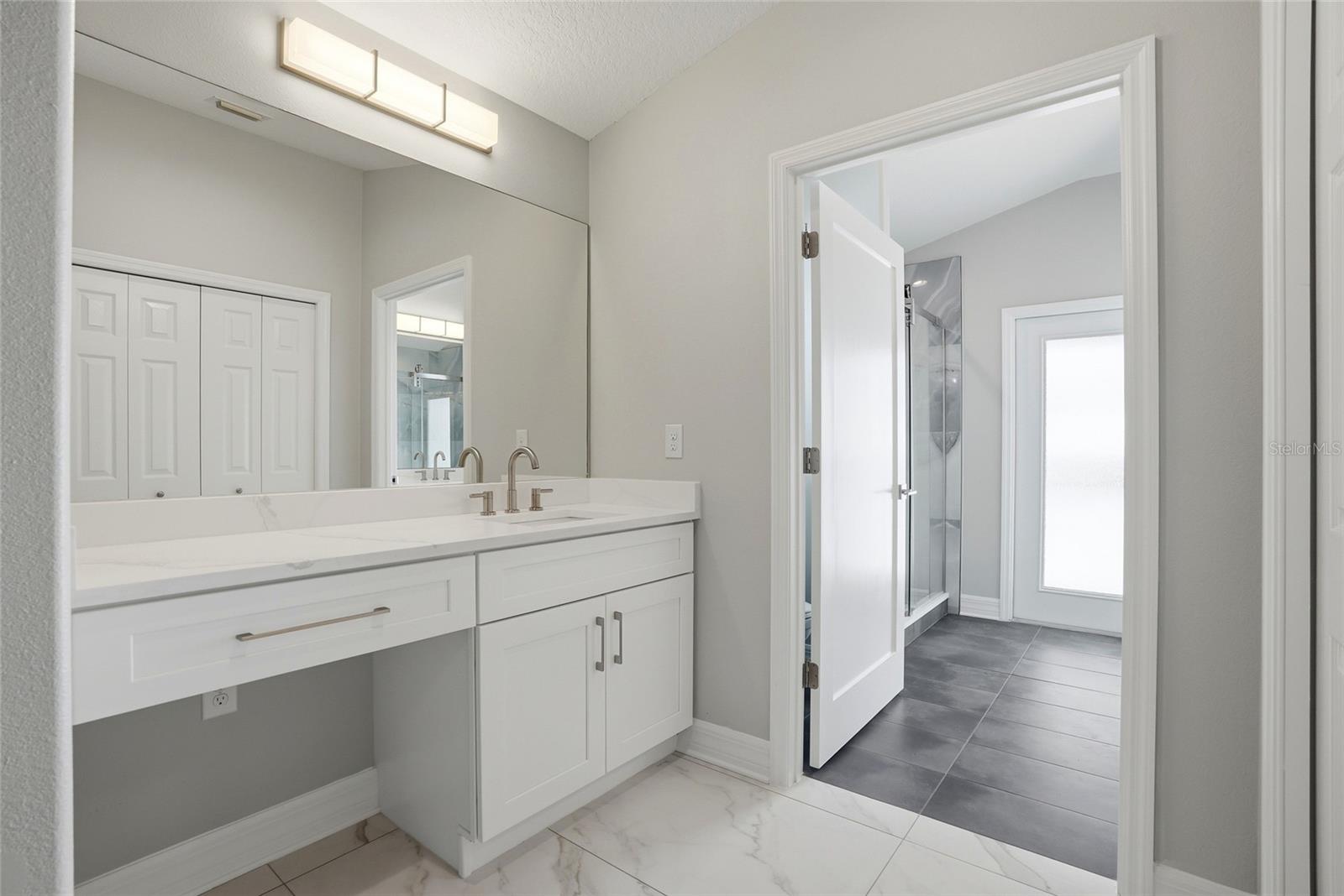 CAPRI ISLE - Residential