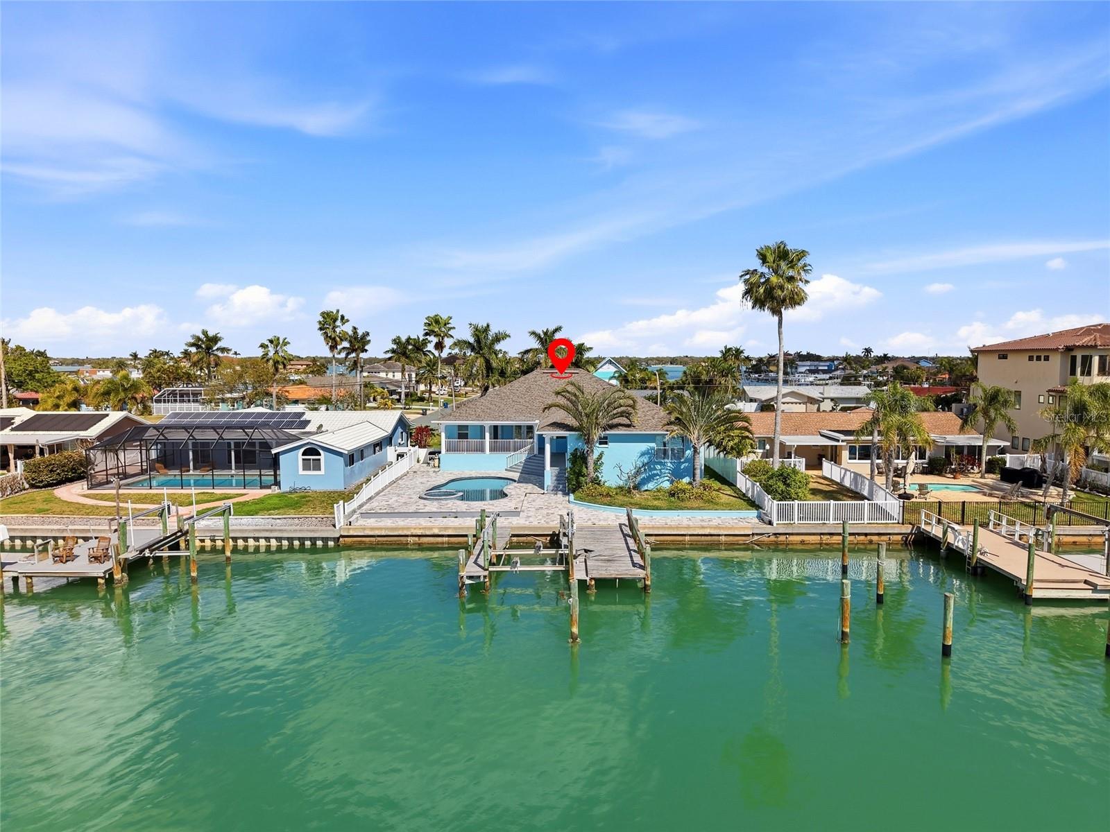 CAPRI ISLE - Residential