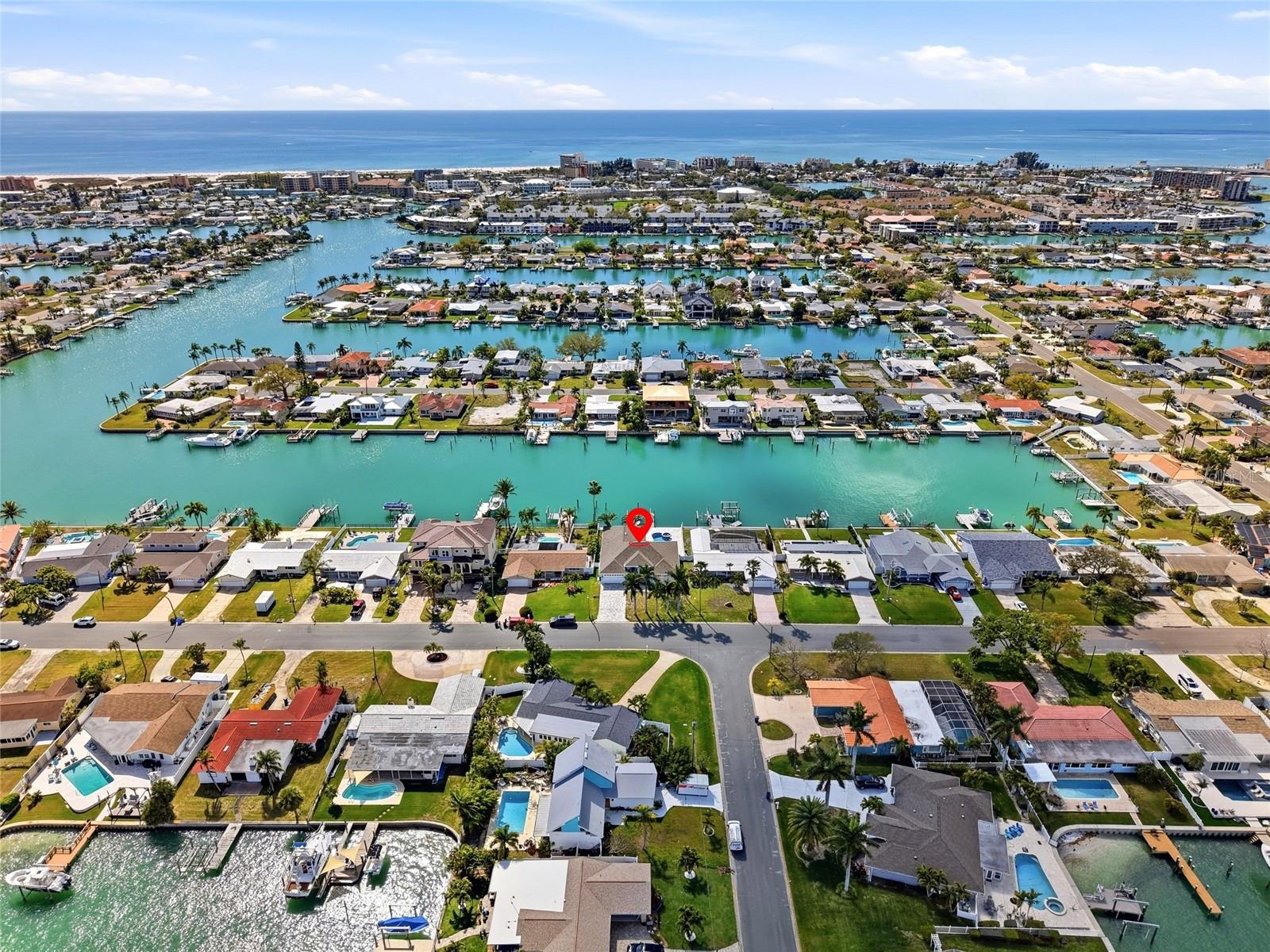 CAPRI ISLE - Residential