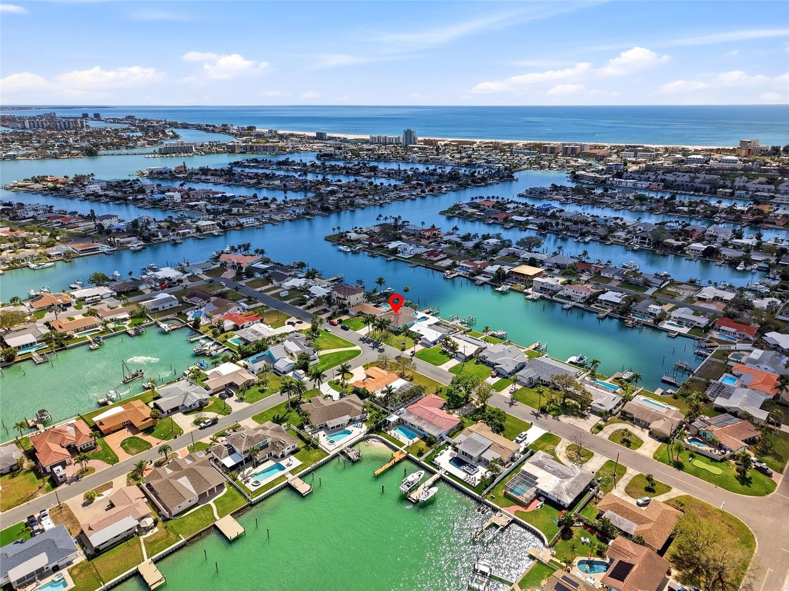 CAPRI ISLE - Residential