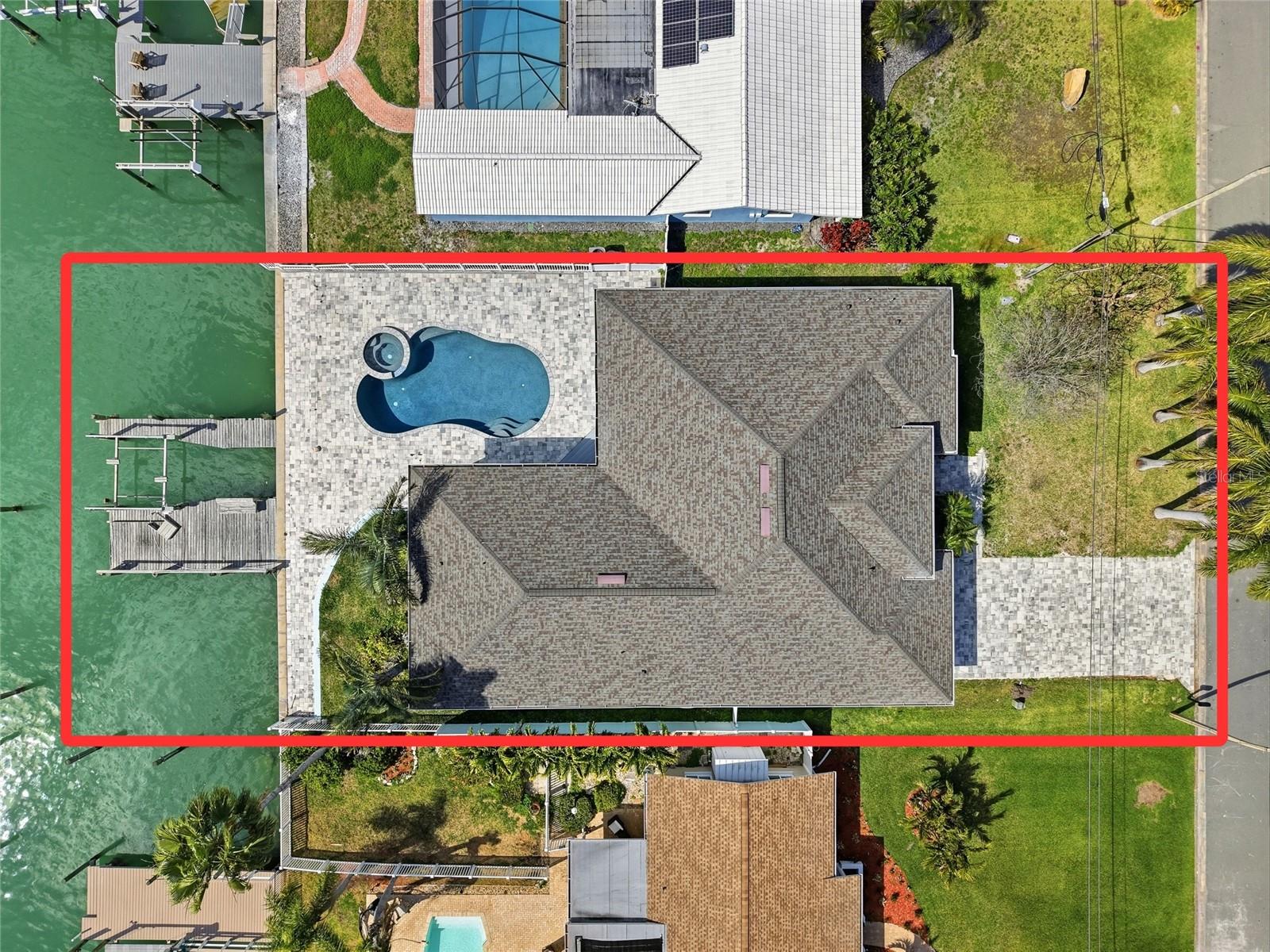 CAPRI ISLE - Residential