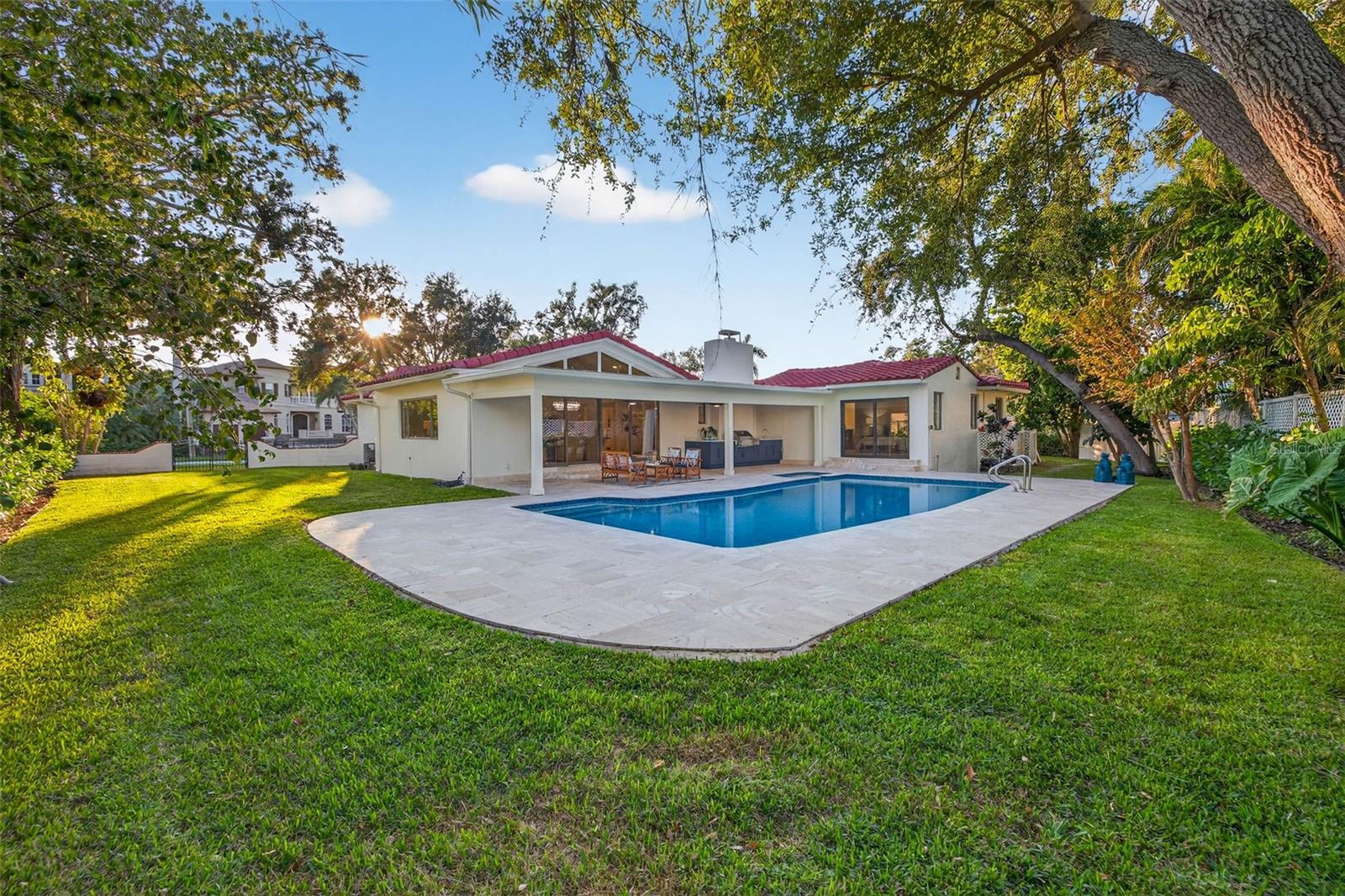 SNELL ISLE BRIGHTWATERS SEC 2 - Residential