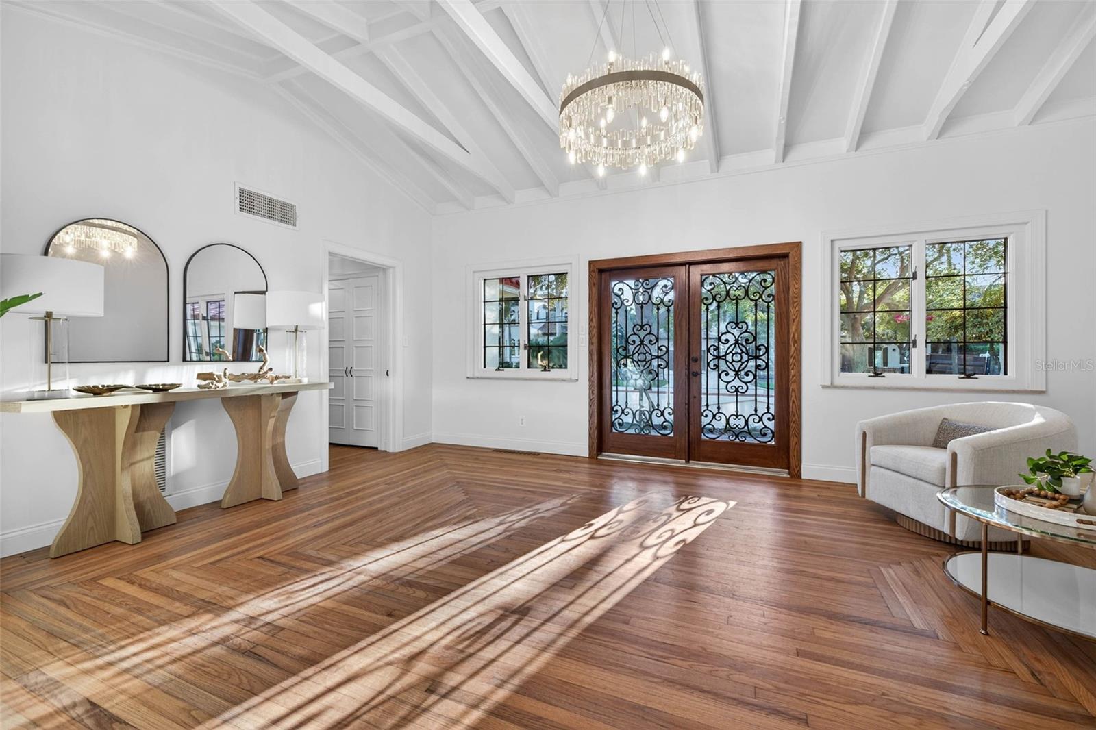 SNELL ISLE BRIGHTWATERS SEC 2 - Residential