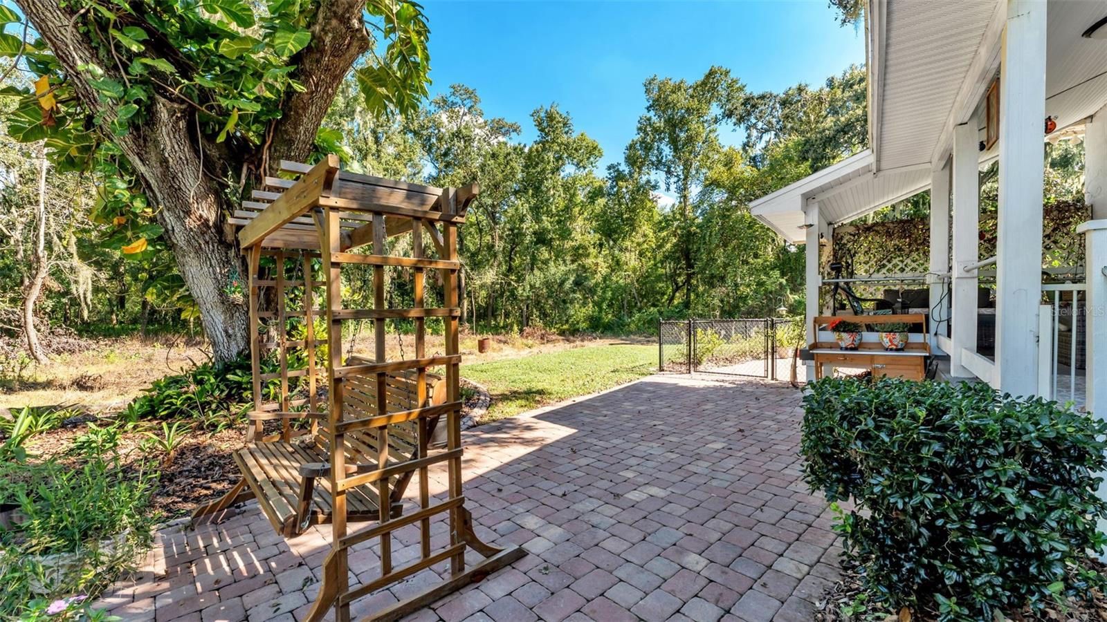 MILLBROOK OAKS - Residential