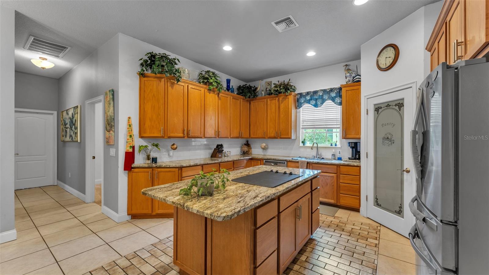 MILLBROOK OAKS - Residential