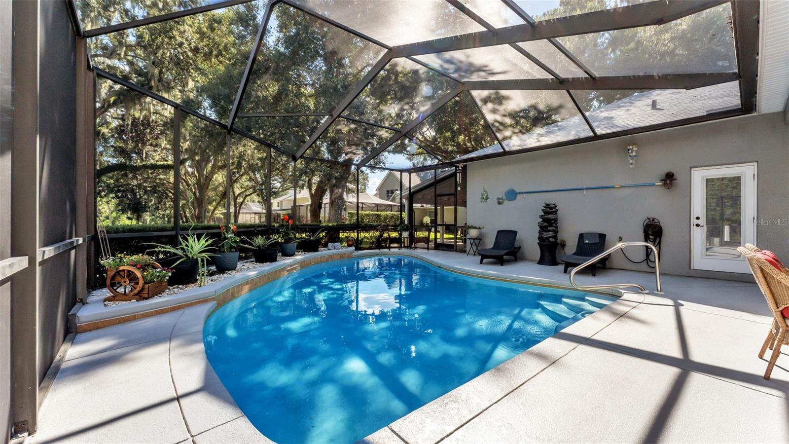 MILLBROOK OAKS - Residential