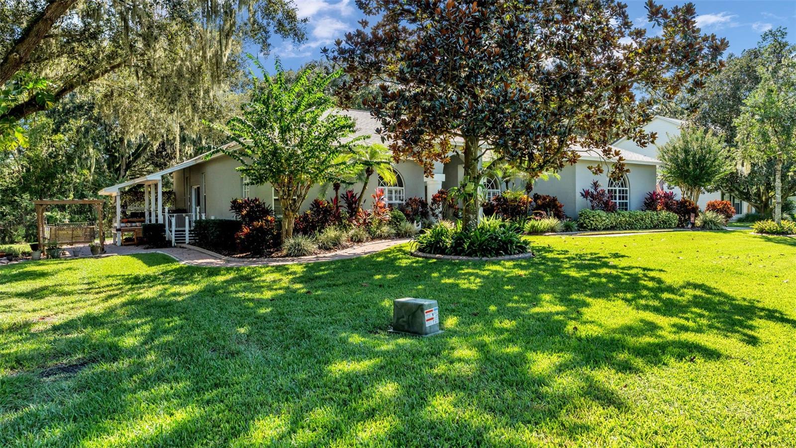 MILLBROOK OAKS - Residential