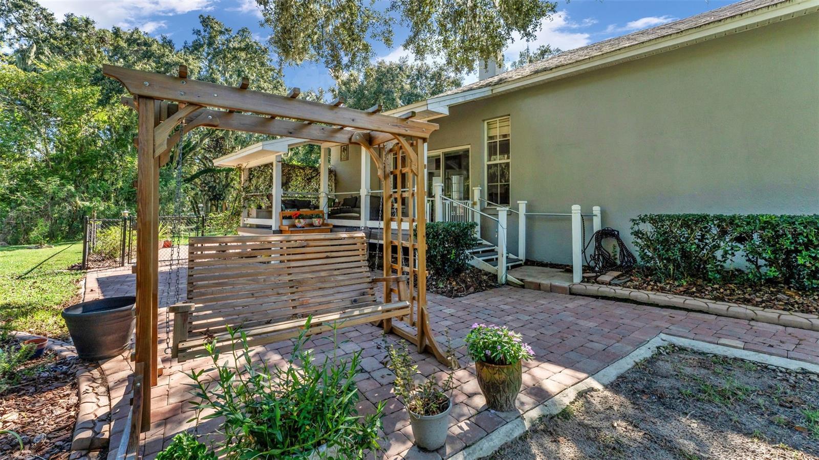 MILLBROOK OAKS - Residential