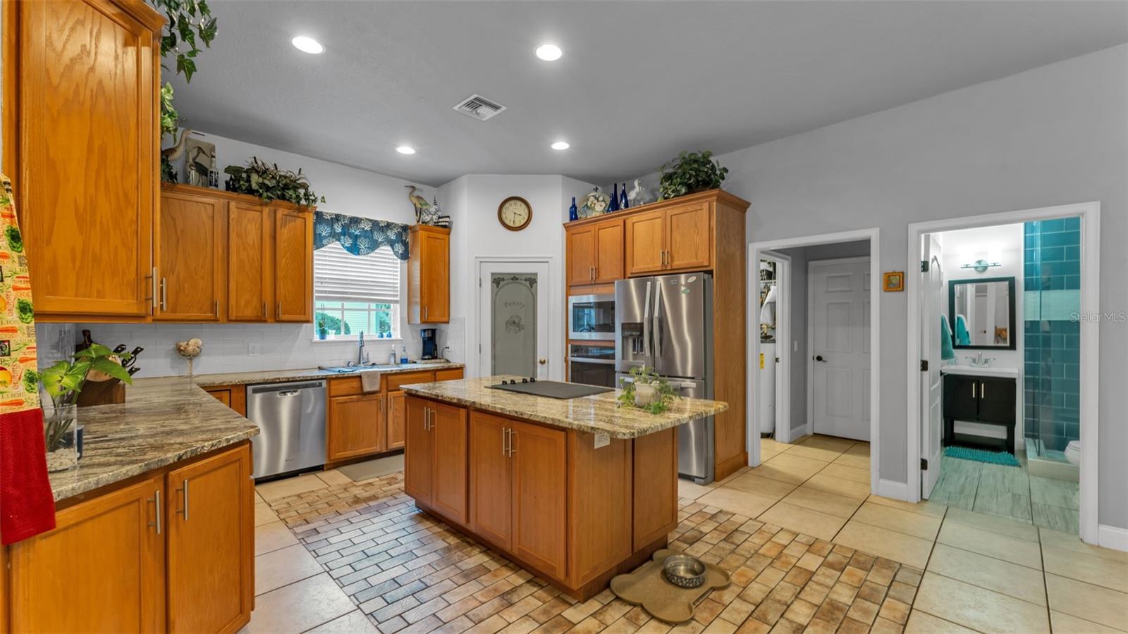 MILLBROOK OAKS - Residential