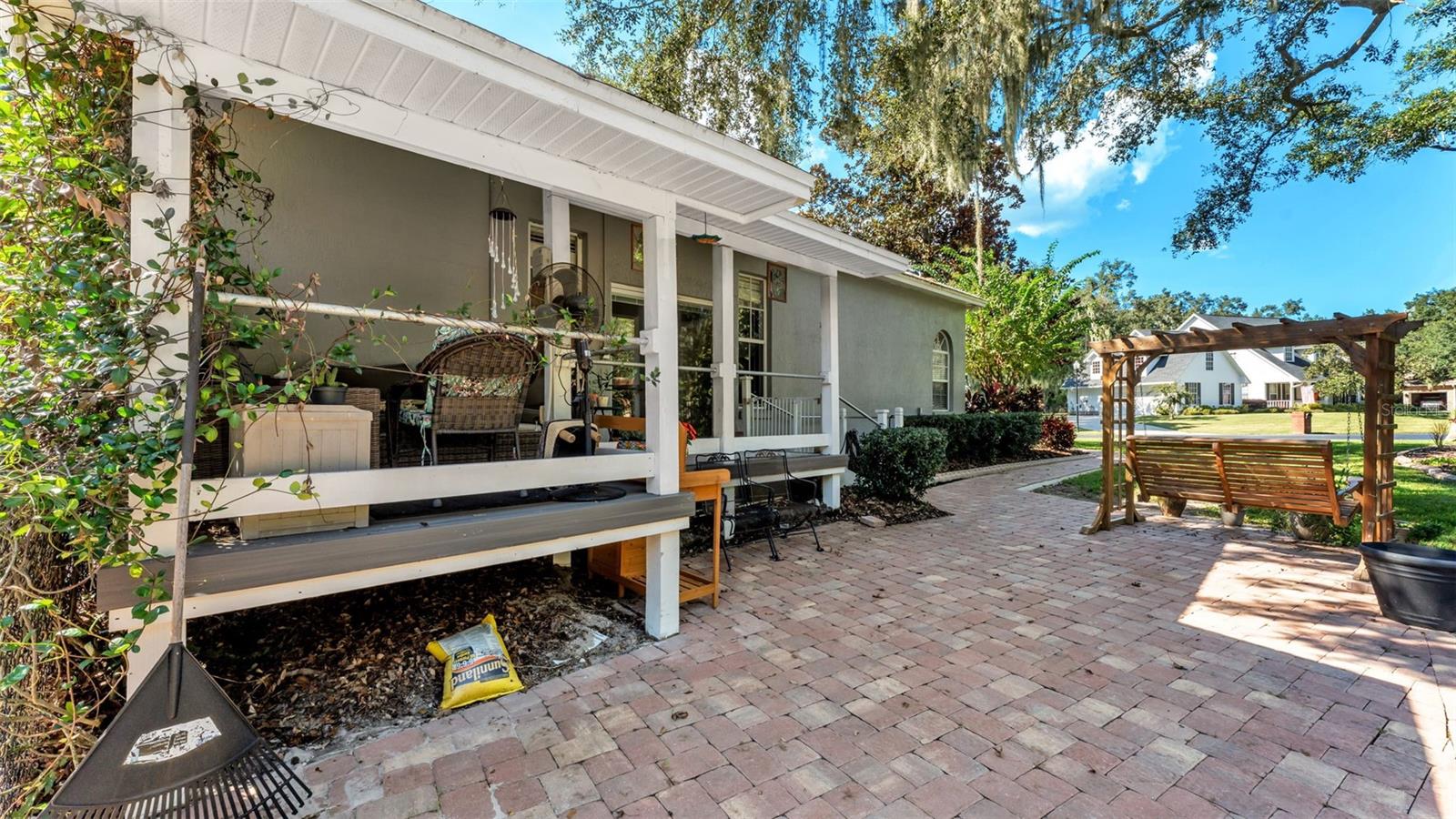 MILLBROOK OAKS - Residential