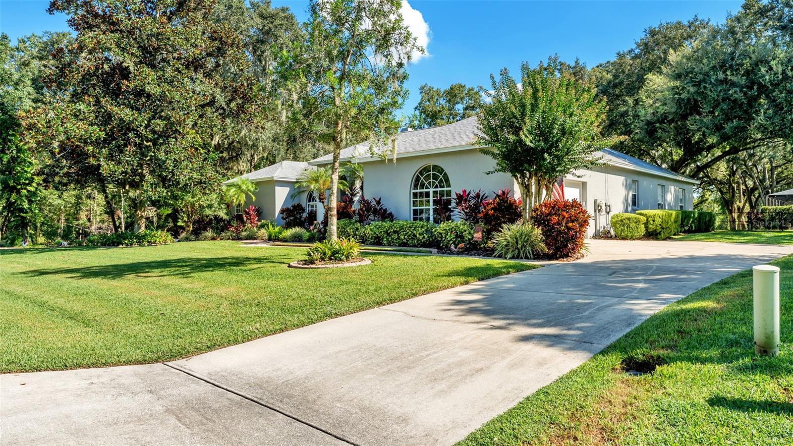 MILLBROOK OAKS - Residential