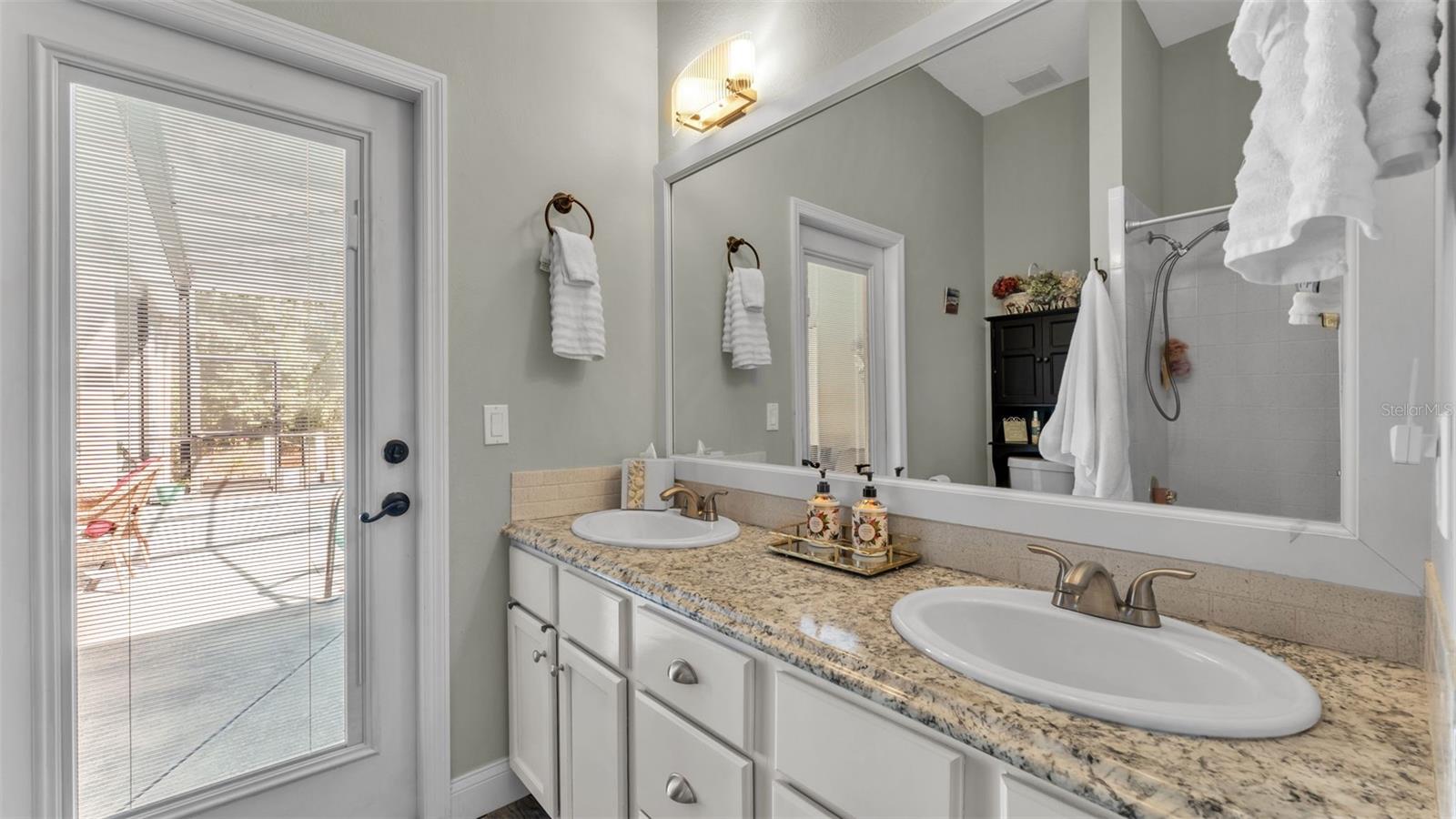 MILLBROOK OAKS - Residential