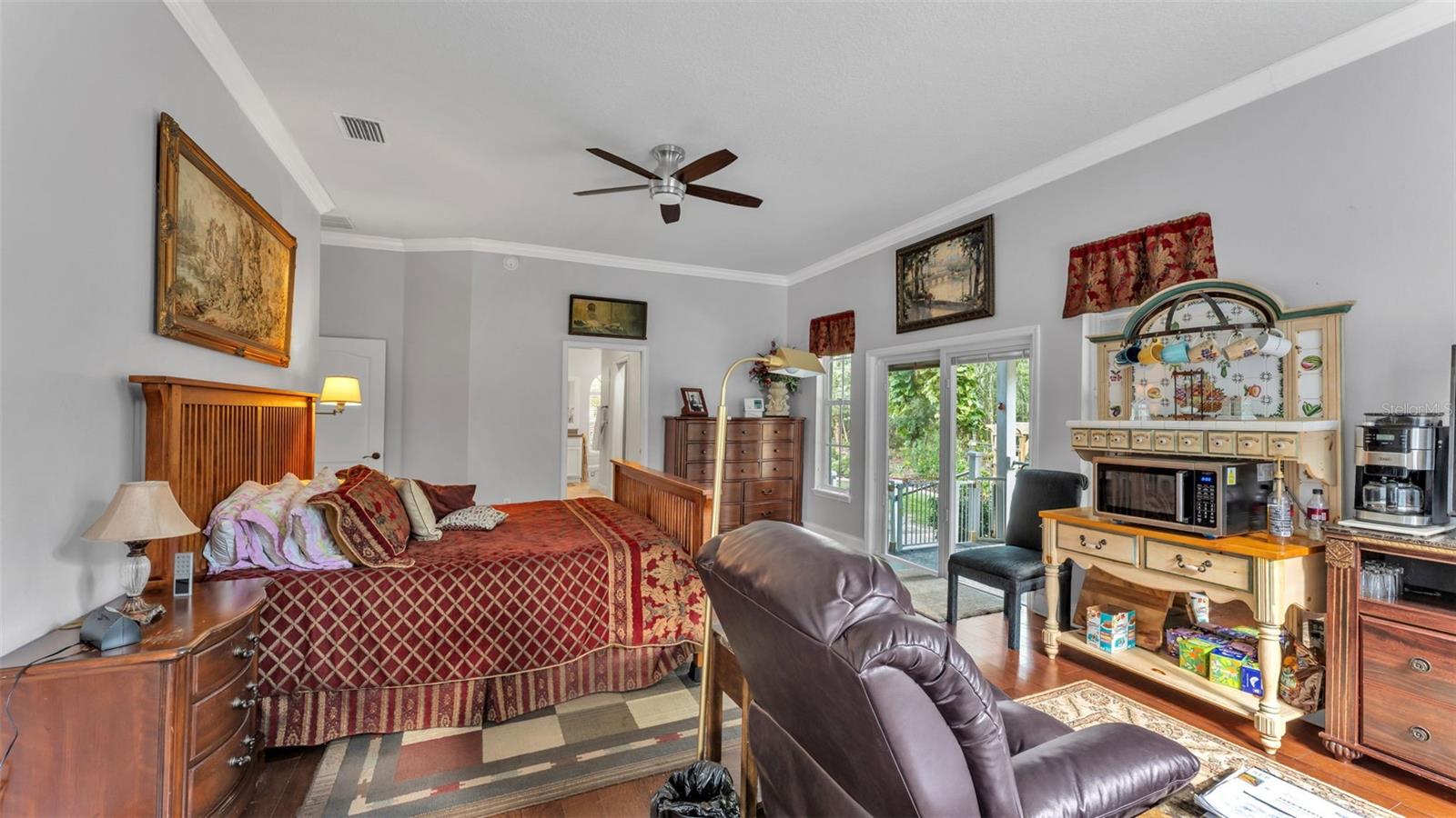 MILLBROOK OAKS - Residential
