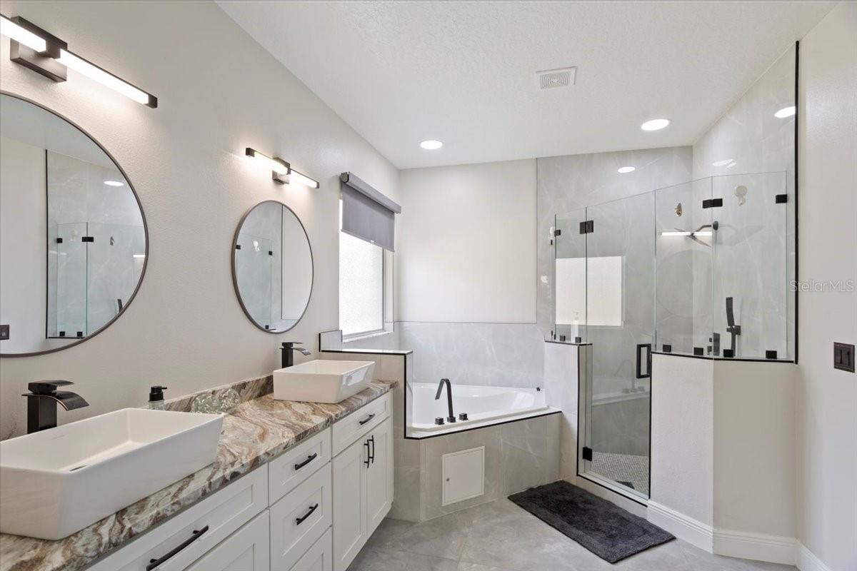 CALABAY PARK AT TOWER LAKE PH 02 - Residential