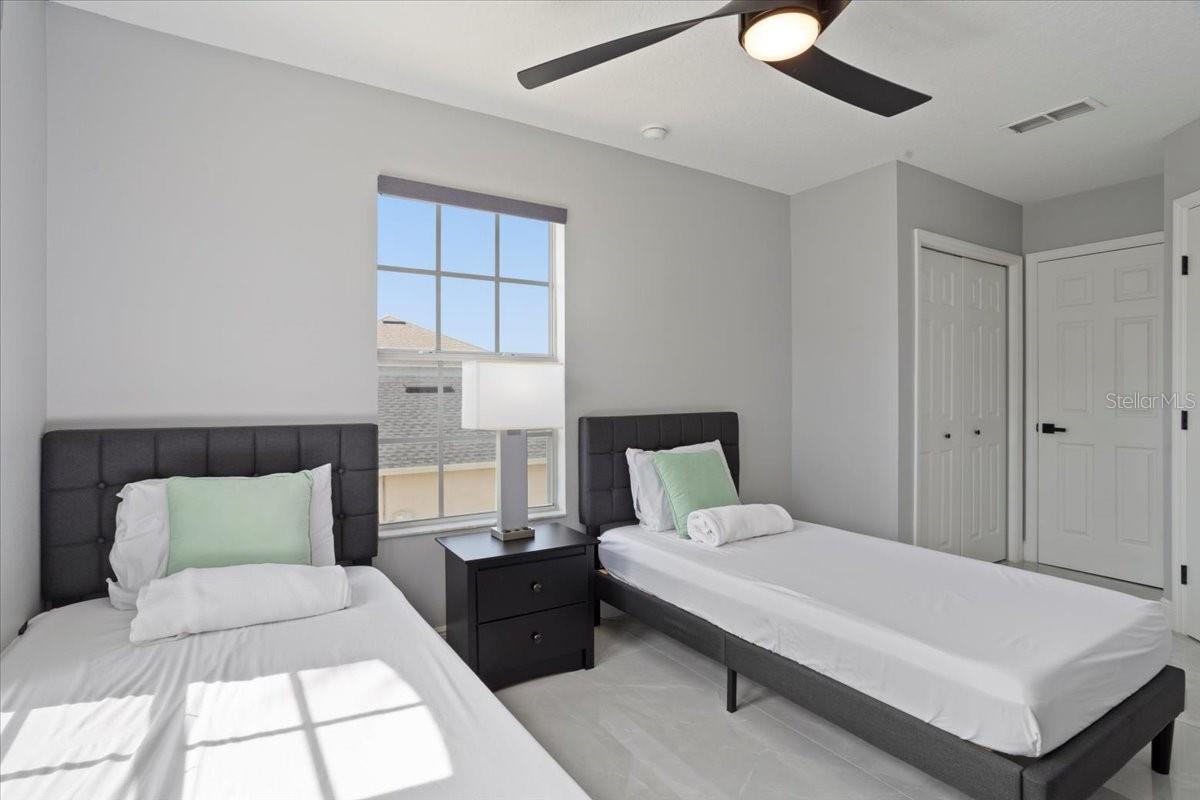 CALABAY PARK AT TOWER LAKE PH 02 - Residential