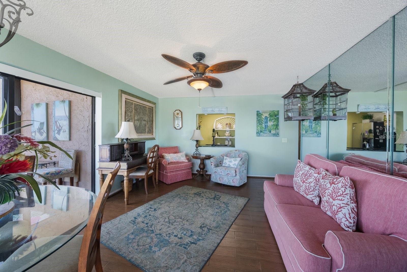 BAY MARINER THE CONDO - Residential