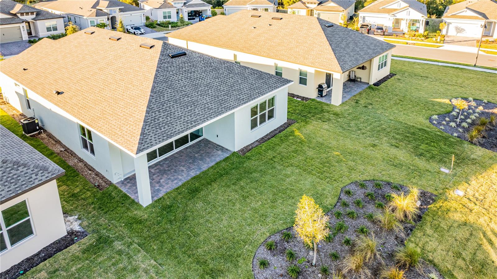 FOUR SEASONS AT ORLANDO PH 3C & 3D - Residential Lease