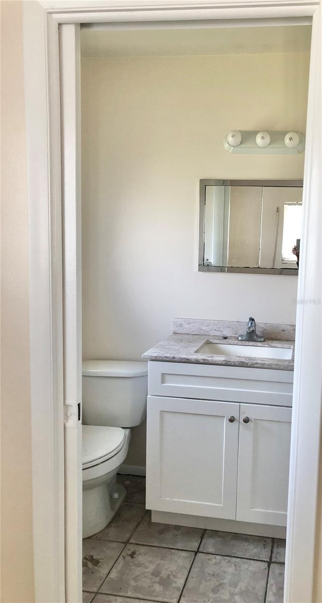 ROBERTS PARK - Residential Lease