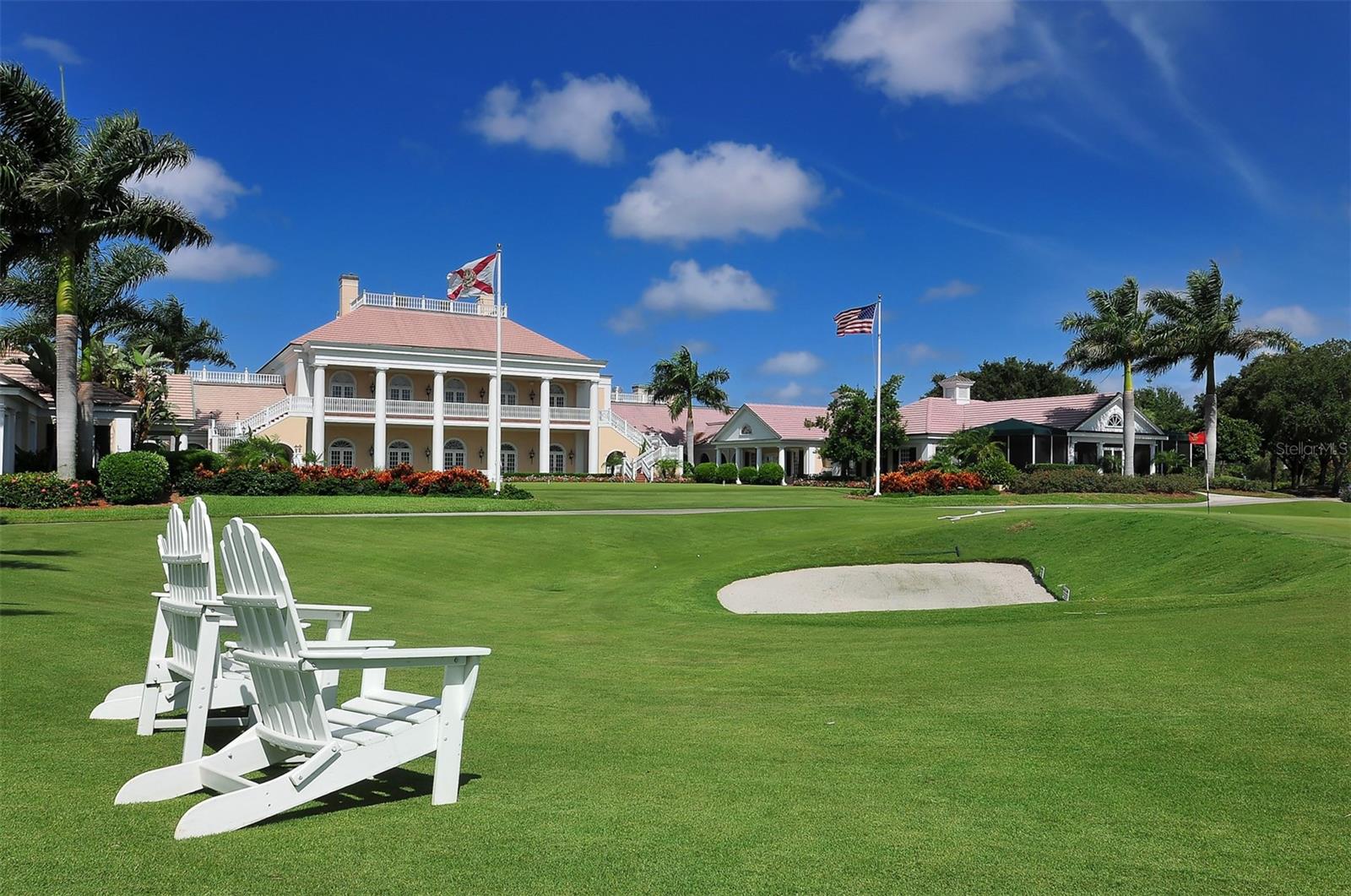 WINDSOR LODGE AT THE OAKS - Residential