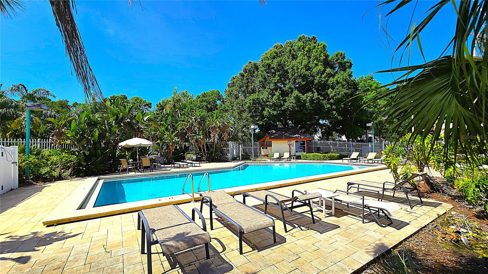 3907 ORCHARD HILL CIRCLE