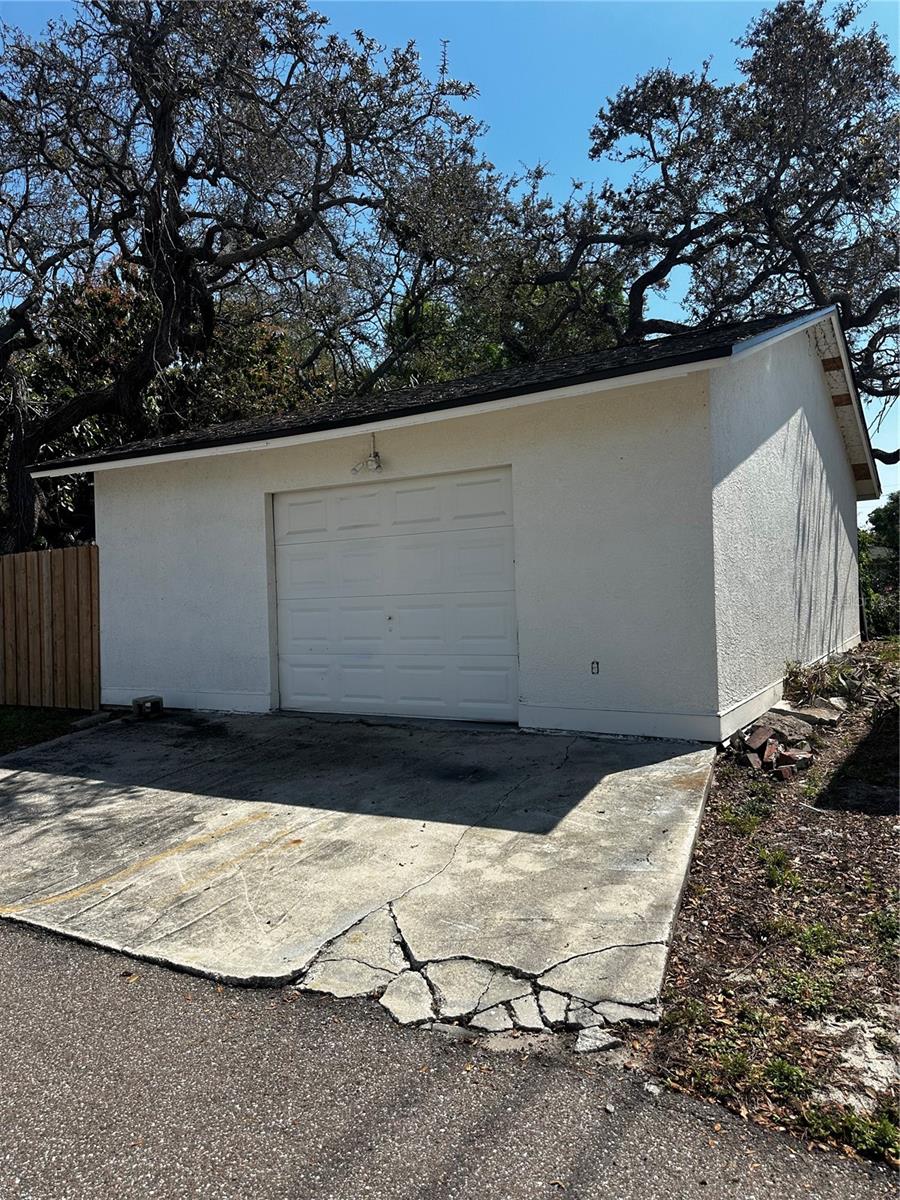 BARNARDS SUB D E - Residential