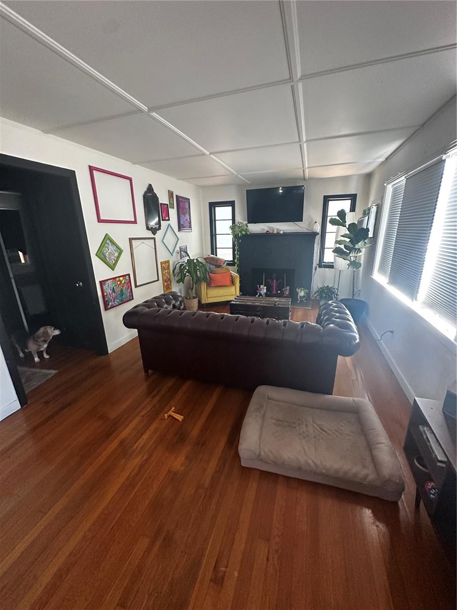 BARNARDS SUB D E - Residential