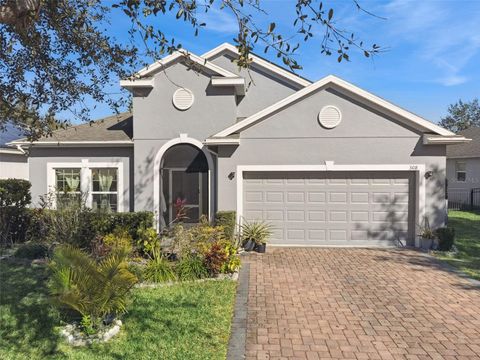 Photo of 308 Lake Davenport Circle, Davenport, FL 33837 (MLS # O6380789)