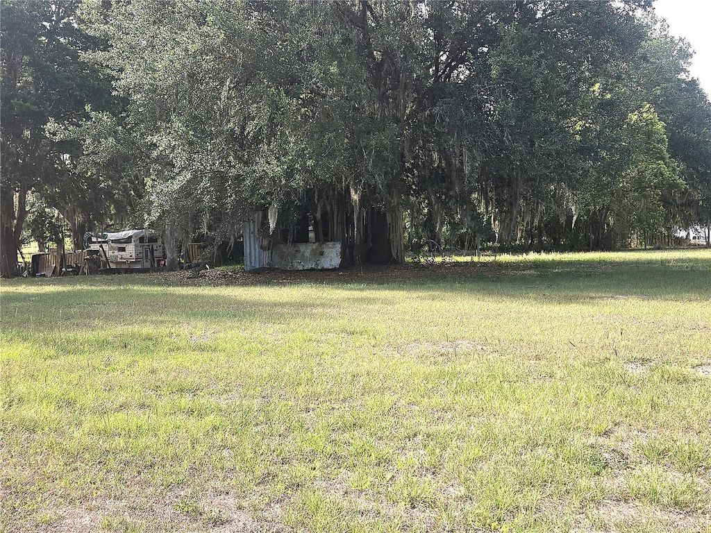 Photo of 1124 Jerry Smith Road, Dover, FL 33527 (MLS # TB8510628)