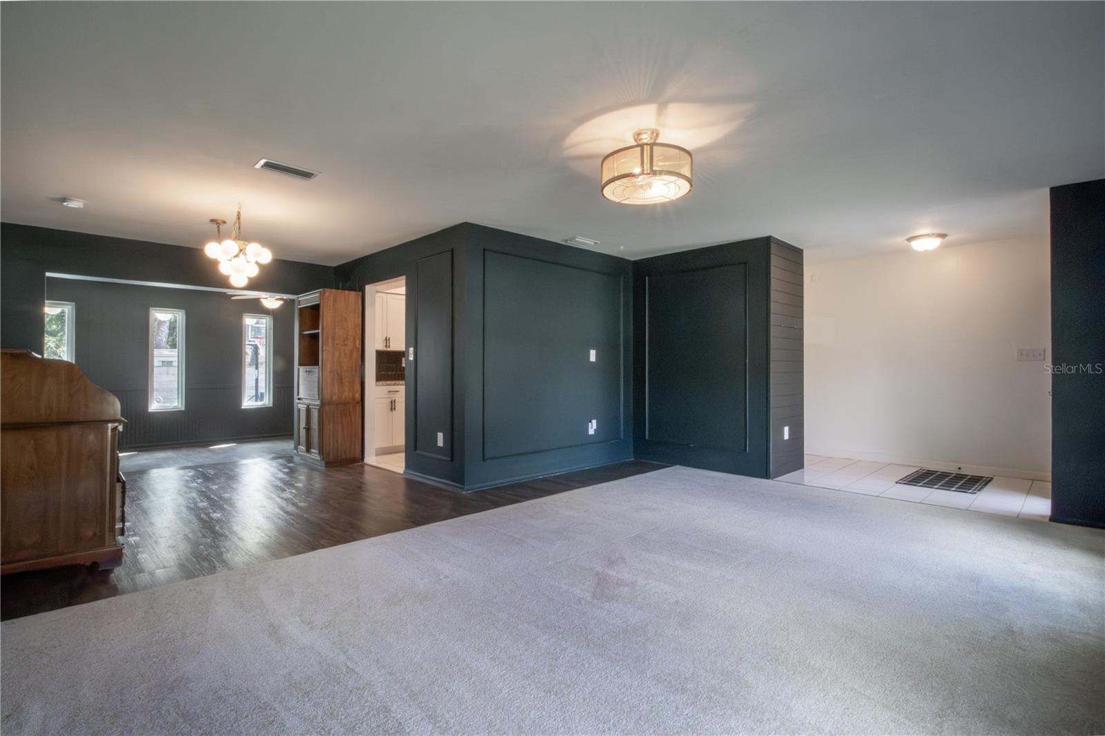 LENRAY HEIGHTS - Residential