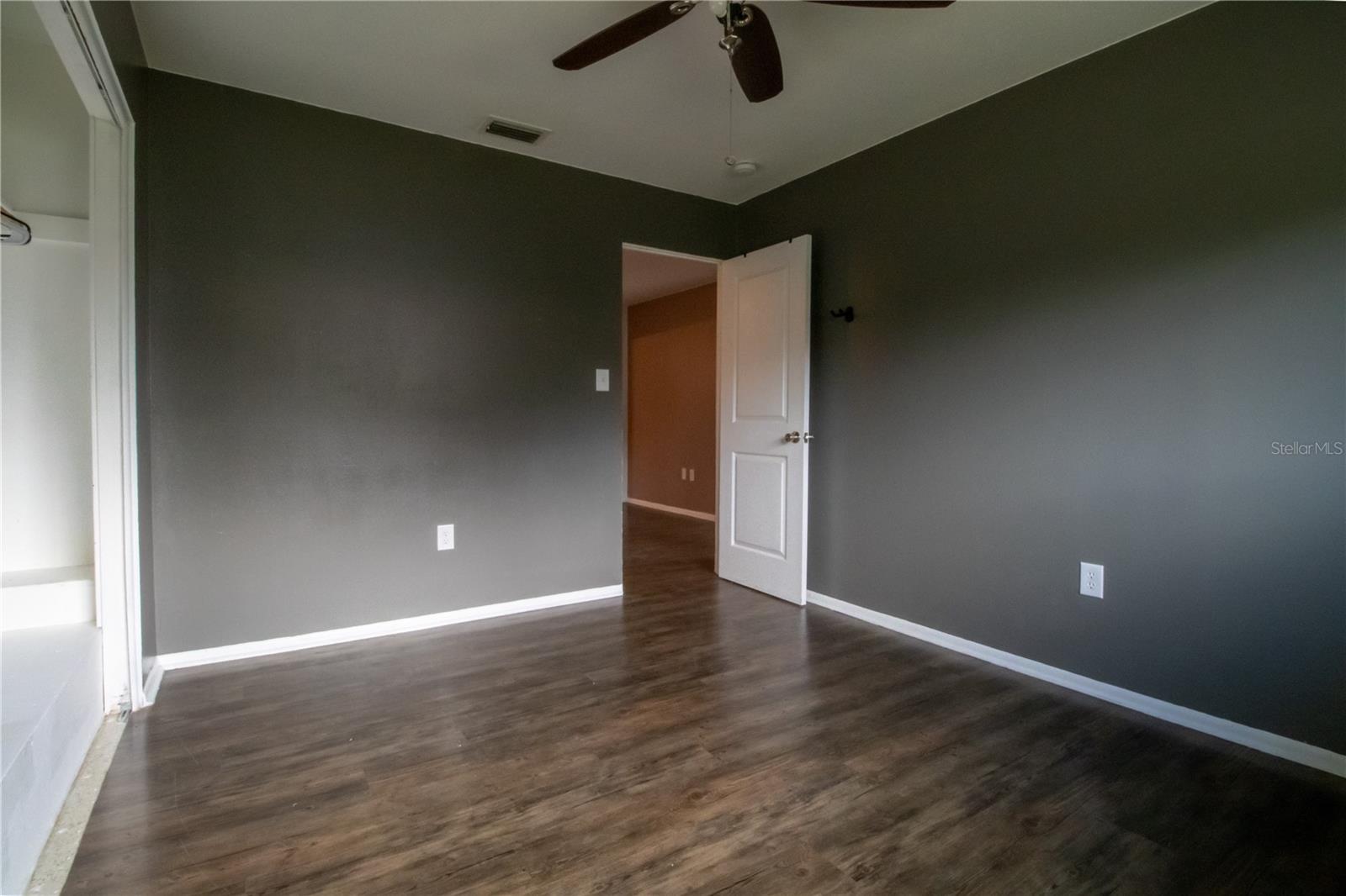 LENRAY HEIGHTS - Residential