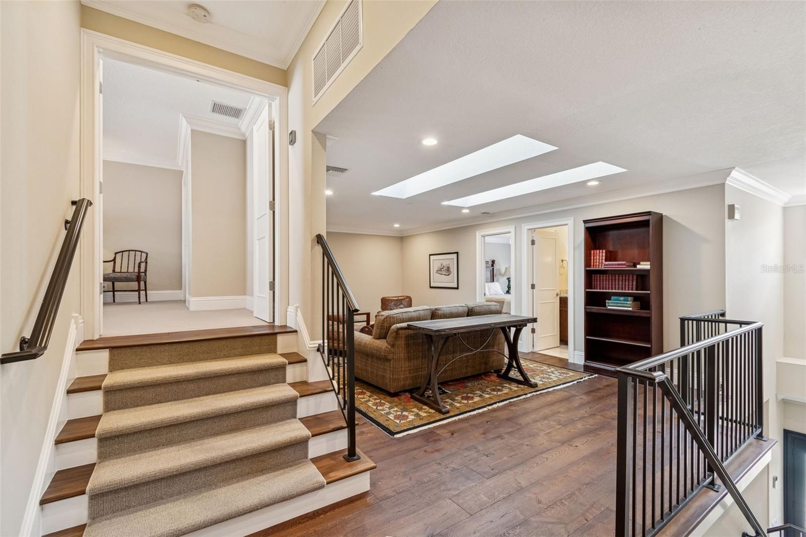 ADESTE A CONDO - Residential