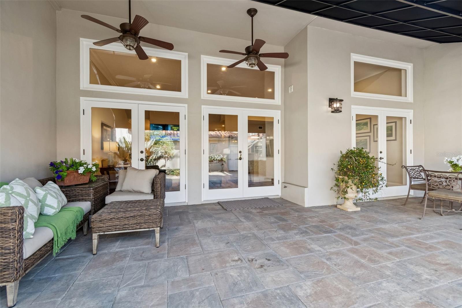 ADESTE A CONDO - Residential