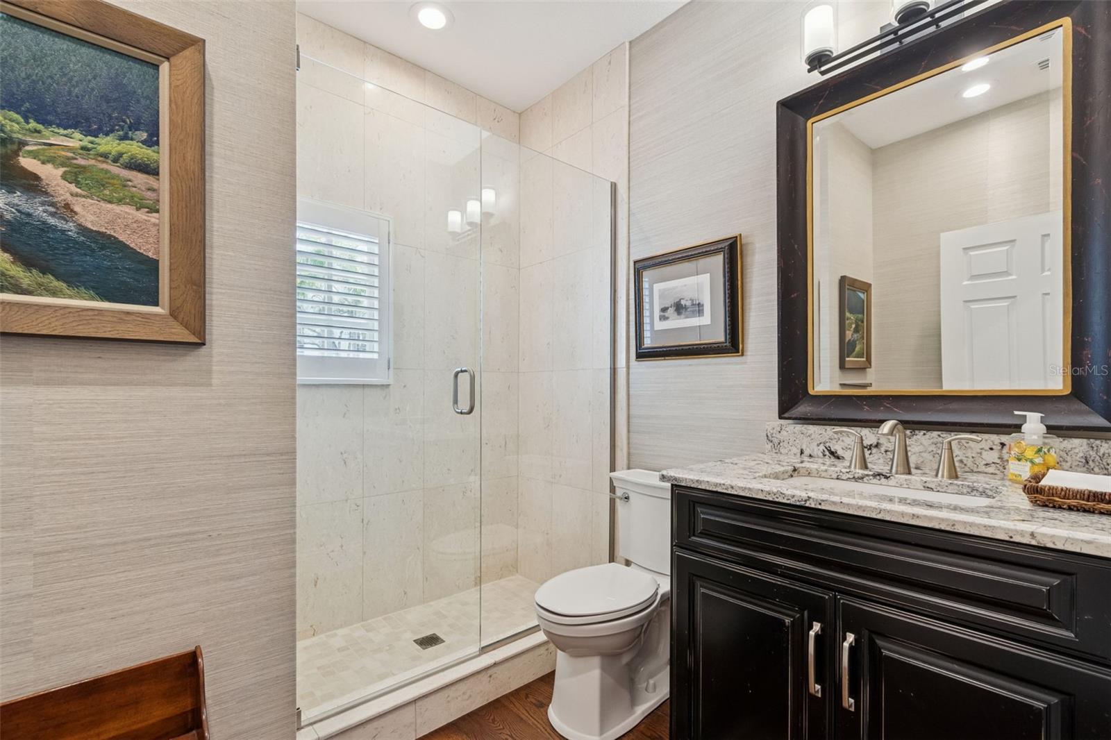 ADESTE A CONDO - Residential